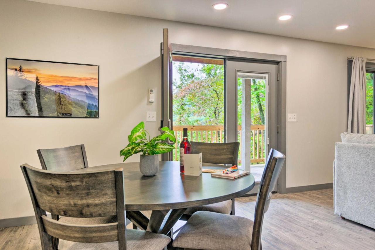 Serene Escape With Mountain Views, Near Dtwn! Franklin Luaran gambar